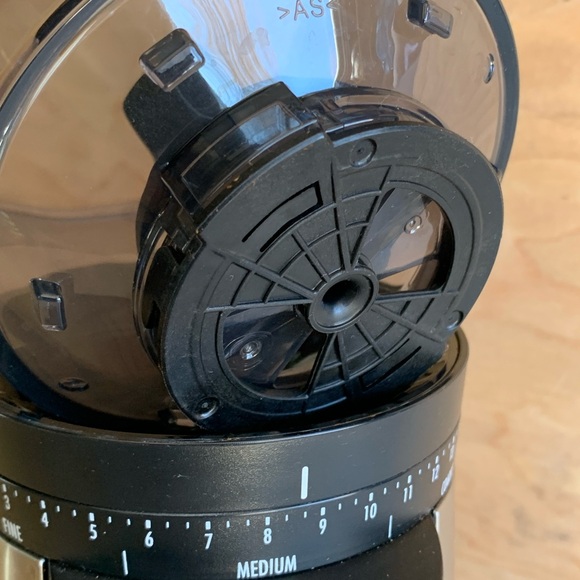 OXO Burr Coffee Grinder - Picture 2 of 6